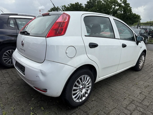 Fiat punto street, 2016 - afbeelding 16 van  21