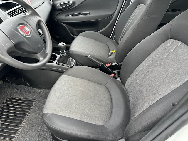 Fiat punto street, 2016 - afbeelding 3 van  17
