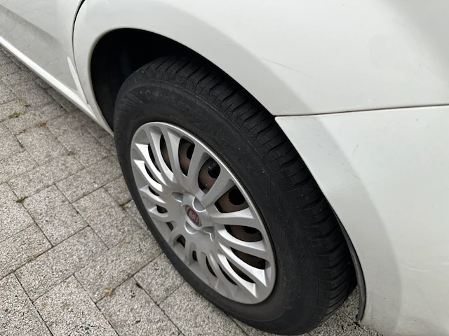 Fiat punto street, 2016 - afbeelding 6 van  17