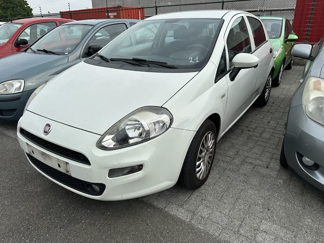 Fiat punto street, 2016 - afbeelding 1 van  17