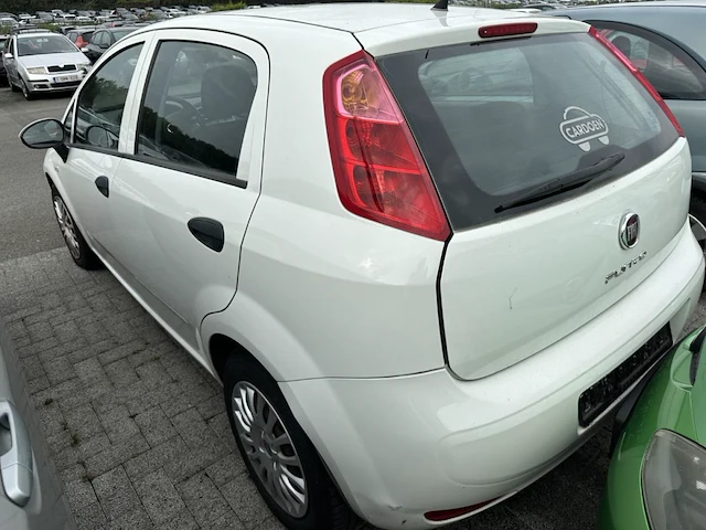 Fiat punto street, 2016 - afbeelding 13 van  17