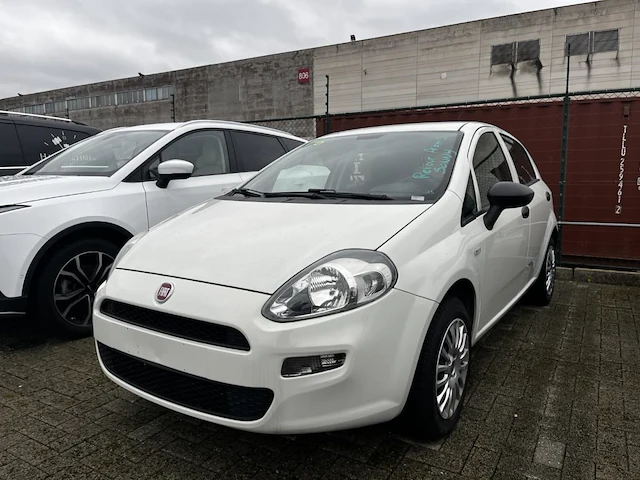 Fiat punto street,2018 - afbeelding 1 van  26