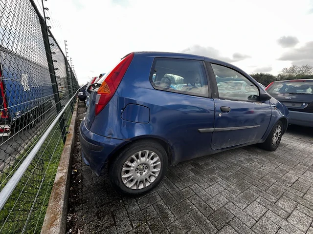 Fiat punto,2002 - afbeelding 33 van  37