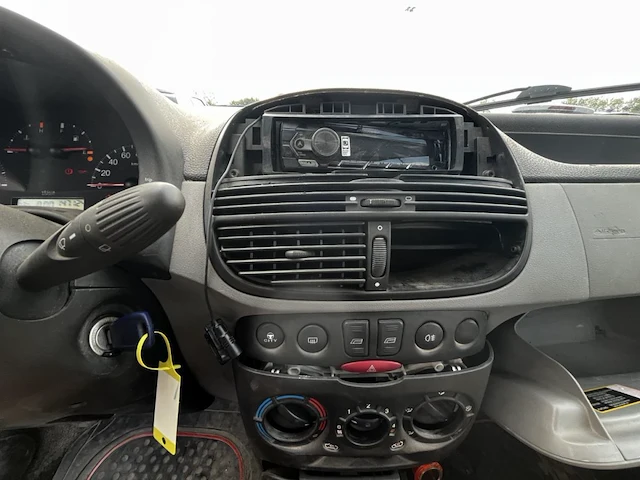 Fiat punto,2002 - afbeelding 37 van  37