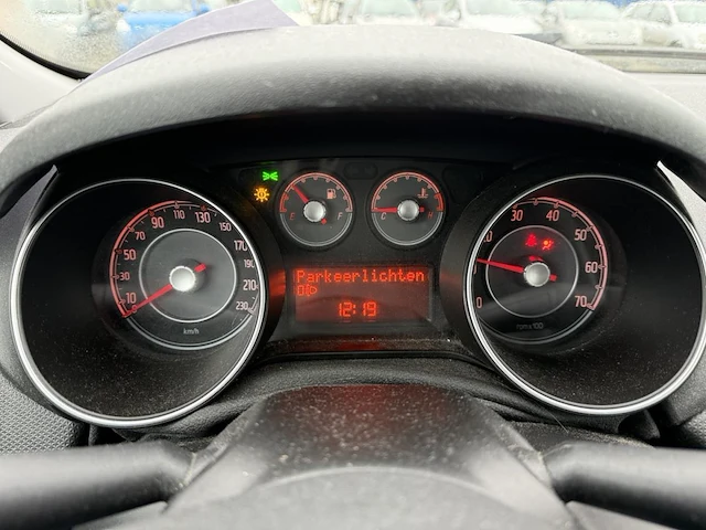 Fiat punto,2012 - afbeelding 4 van  31