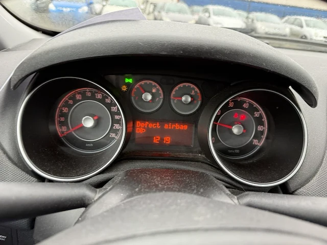 Fiat punto,2012 - afbeelding 10 van  31