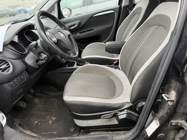 Fiat punto,2012 - afbeelding 29 van  31