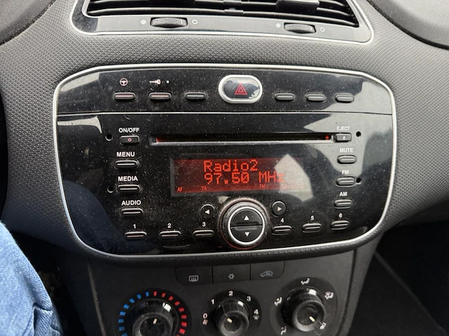Fiat punto,2012 - afbeelding 31 van  31