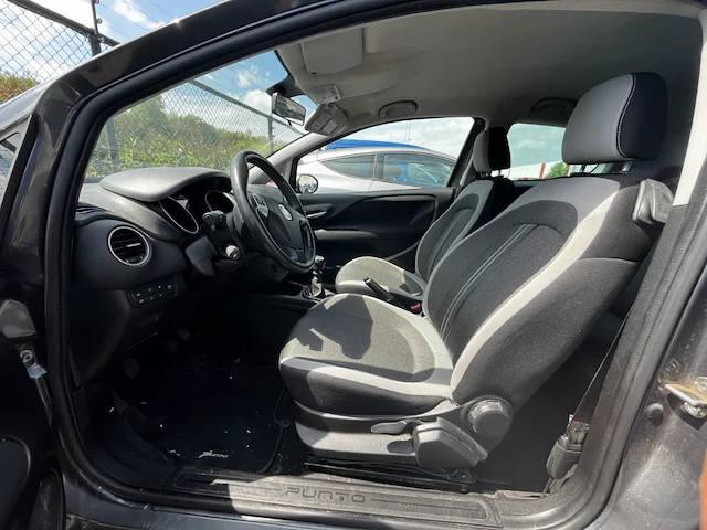 Fiat punto,2013 - afbeelding 6 van  22