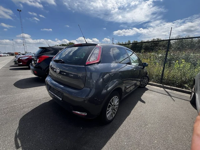 Fiat punto,2013 - afbeelding 16 van  22