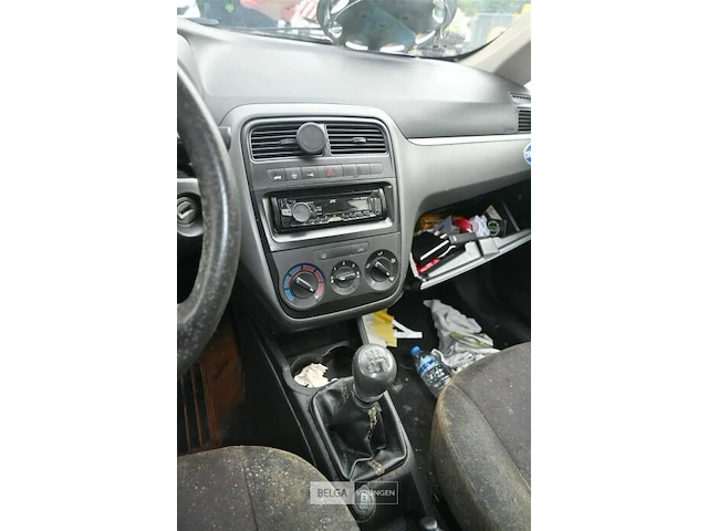 Fiat punto - afbeelding 8 van  8