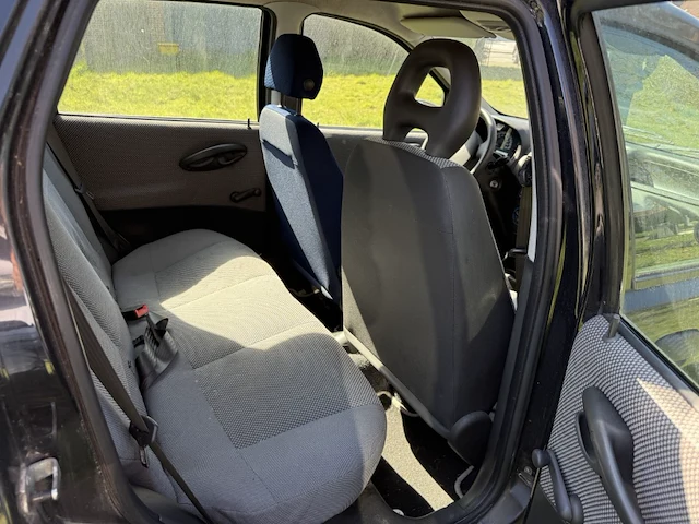 Fiat punto - afbeelding 17 van  32