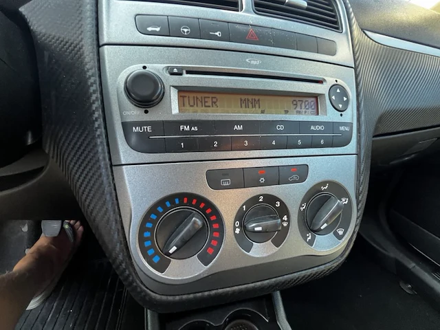 Fiat punto - afbeelding 25 van  25