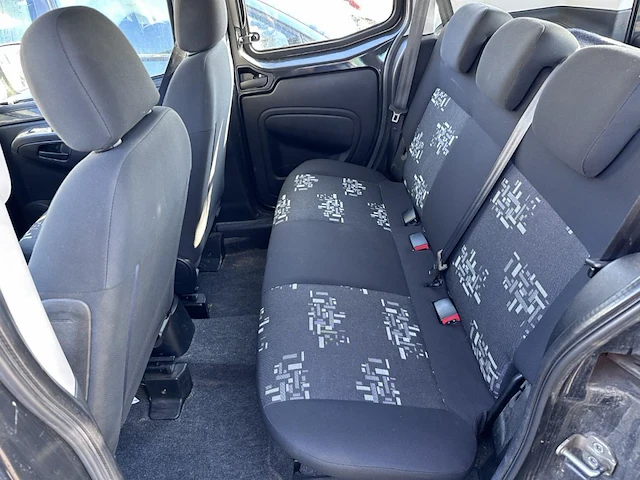 Fiat qubo 1.4i easy 73, 2013 - afbeelding 8 van  10