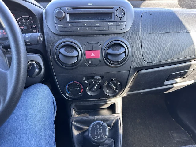 Fiat qubo 1.4i easy 73, 2013 - afbeelding 10 van  10