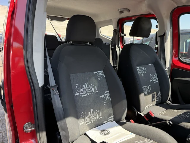 Fiat qubo, 2011 - afbeelding 15 van  27