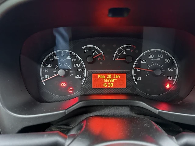 Fiat qubo,2012 - afbeelding 6 van  32