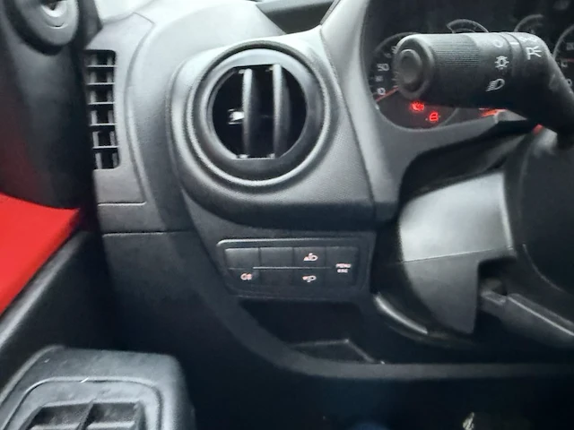 Fiat qubo,2012 - afbeelding 9 van  32