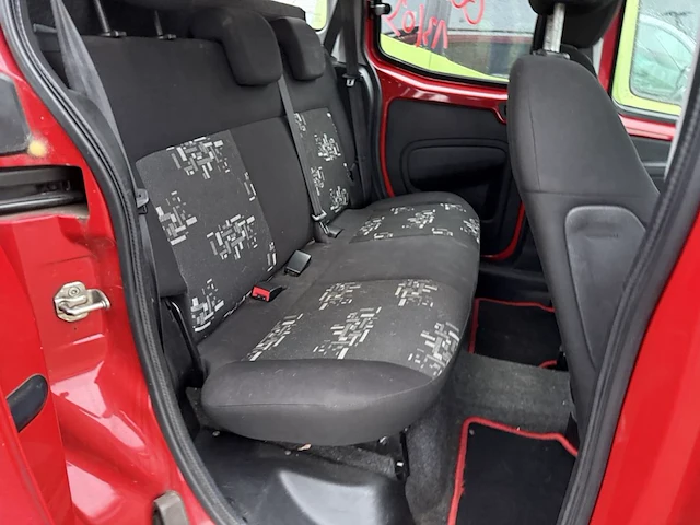 Fiat qubo,2012 - afbeelding 16 van  32