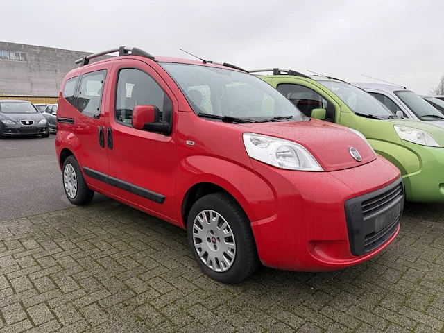 Fiat qubo,2012 - afbeelding 23 van  32