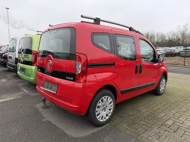Fiat qubo,2012 - afbeelding 27 van  32