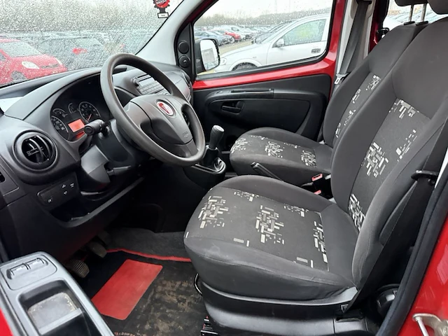 Fiat qubo,2012 - afbeelding 31 van  32