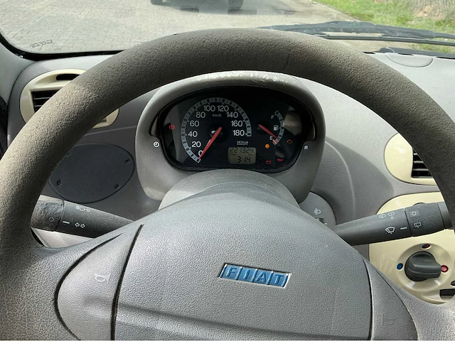 Fiat seicento personenauto - afbeelding 4 van  43