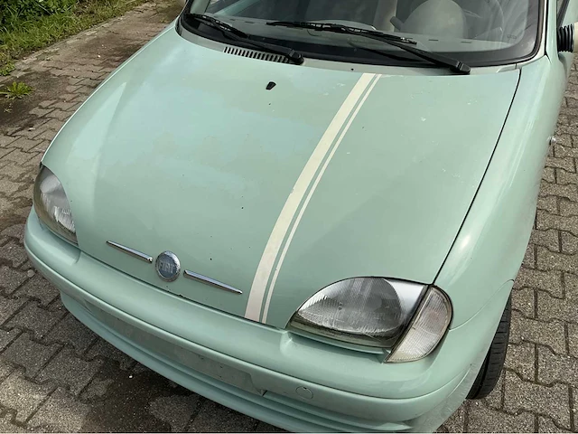 Fiat seicento personenauto - afbeelding 24 van  43