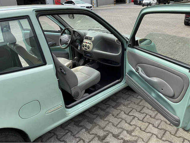 Fiat seicento personenauto - afbeelding 8 van  43