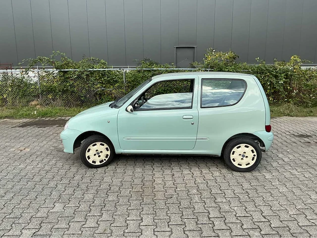Fiat seicento personenauto - afbeelding 12 van  43