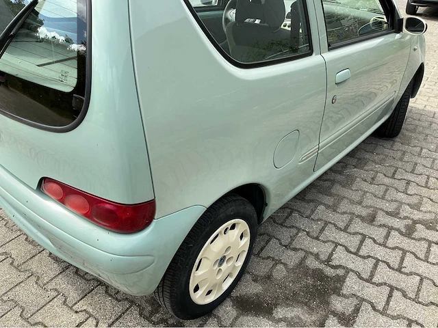 Fiat seicento personenauto - afbeelding 28 van  43