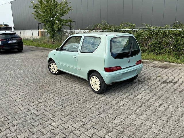 Fiat seicento personenauto - afbeelding 23 van  43