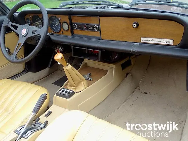 Fiat spider 2000 - afbeelding 19 van  50