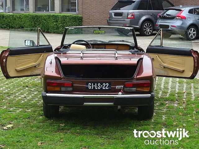 Fiat spider 2000 - afbeelding 22 van  50