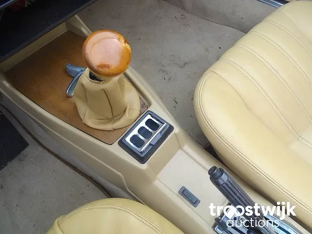 Fiat spider 2000 - afbeelding 31 van  50