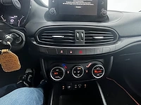 Fiat tipo hatchback 1.4 turbo s-design s&s (eu6d-temp), 2018 - afbeelding 3 van  26