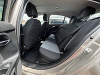 Fiat tipo hatchback cross t firefly cross 101, 2021 - afbeelding 9 van  29