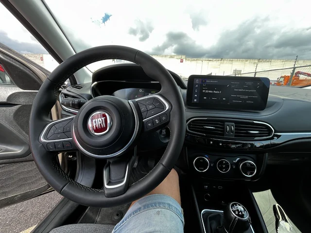 Fiat tipo hatchback cross t firefly cross 101, 2021 - afbeelding 28 van  29