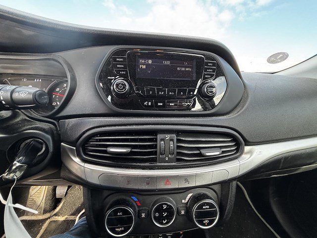 Fiat tipo hatchback pop,2017 - afbeelding 4 van  30