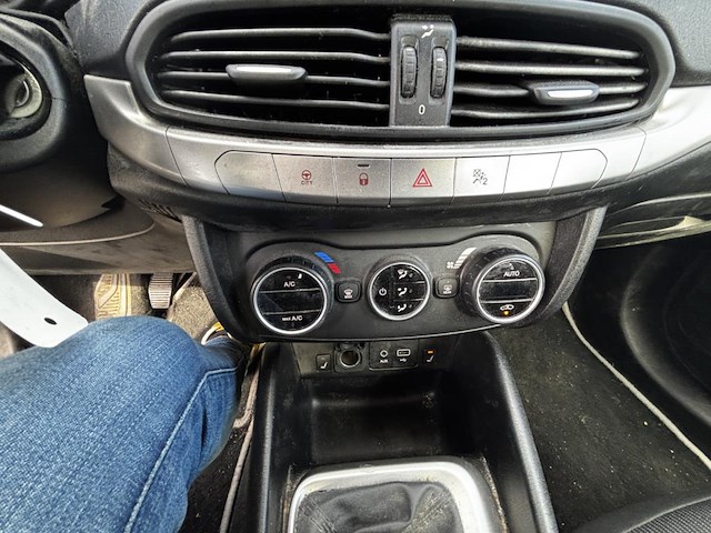 Fiat tipo hatchback pop,2017 - afbeelding 5 van  30