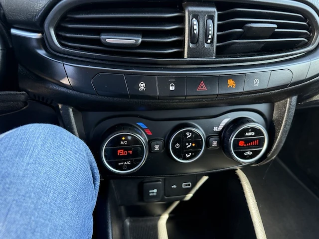Fiat tipo sw turbo lounge 120, 2019 - afbeelding 11 van  26