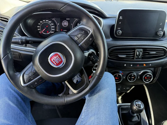 Fiat tipo sw turbo lounge 120, 2019 - afbeelding 9 van  26