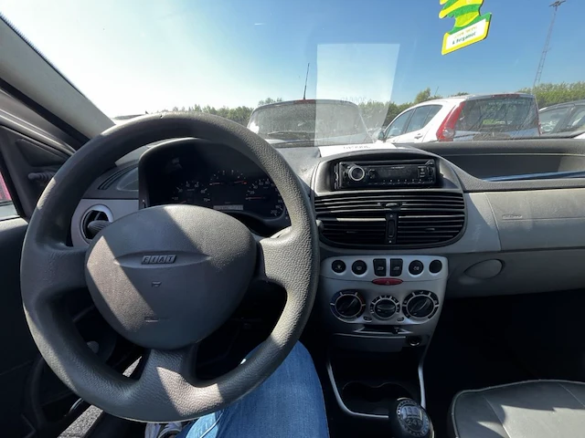 Fiat,punto,2002 - afbeelding 24 van  26