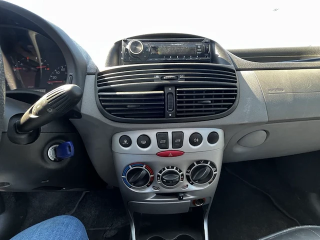 Fiat,punto,2002 - afbeelding 25 van  26