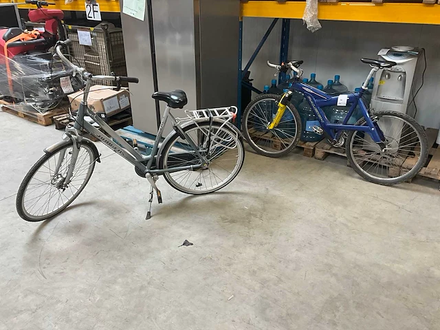 Fiets (2x) - afbeelding 1 van  11