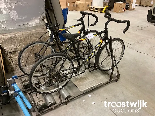 Fietsattractie - afbeelding 3 van  6