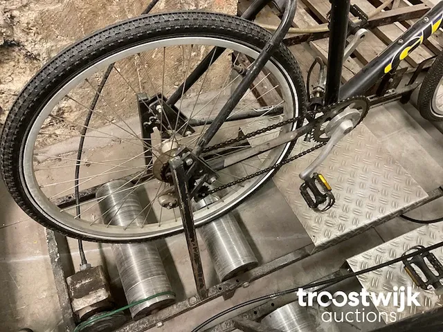 Fietsattractie - afbeelding 5 van  6