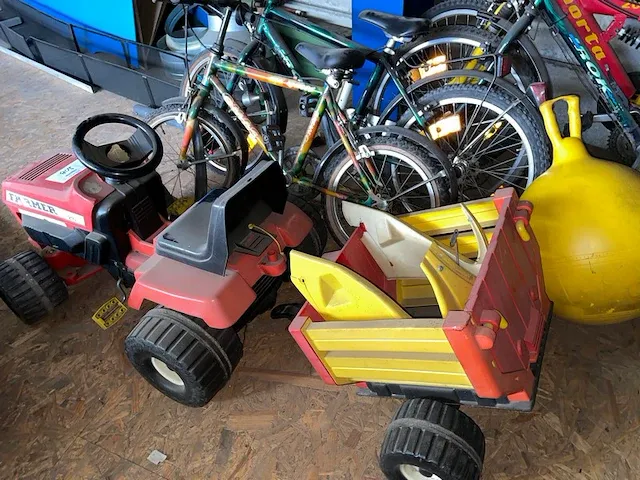Fietsen, speelgoed - afbeelding 1 van  14