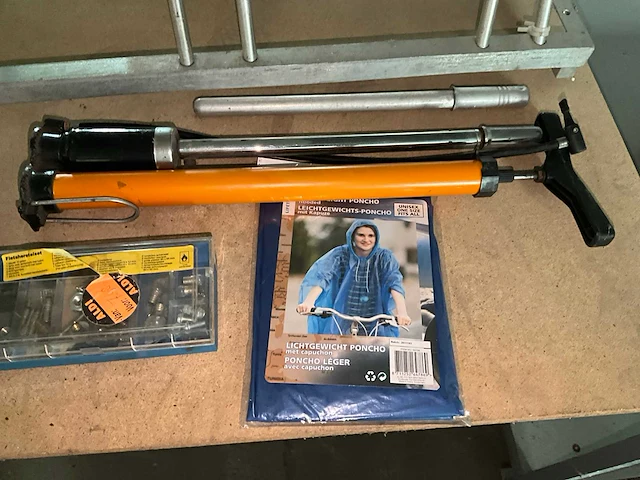 Fietsenrek en fiets accessoires - afbeelding 6 van  6