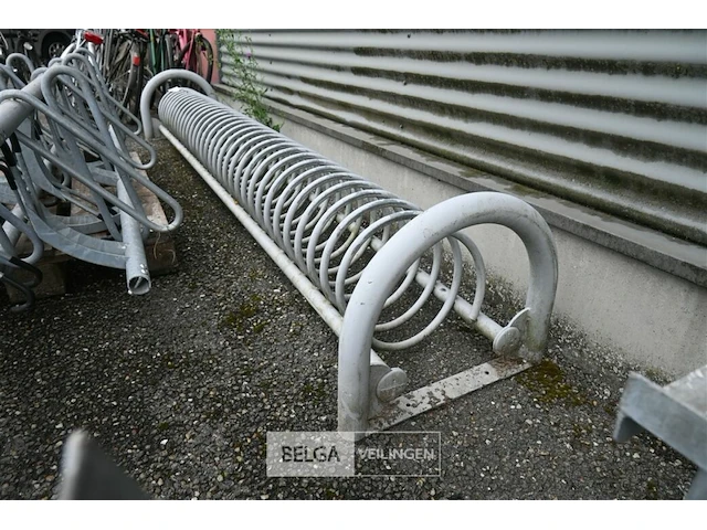 Fietsenrek in spiraalvorm - afbeelding 2 van  4